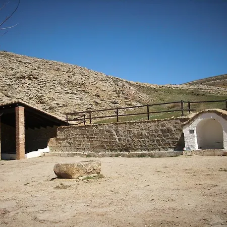 Antigua Escuela Canada Vellida