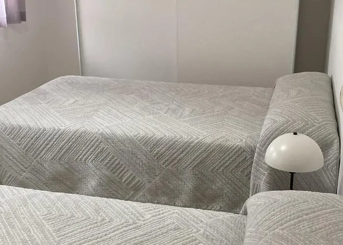 Antigua Escuela 아파트 Canada Vellida