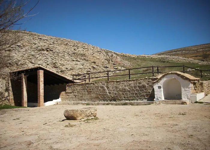 Antigua Escuela Canada Vellida